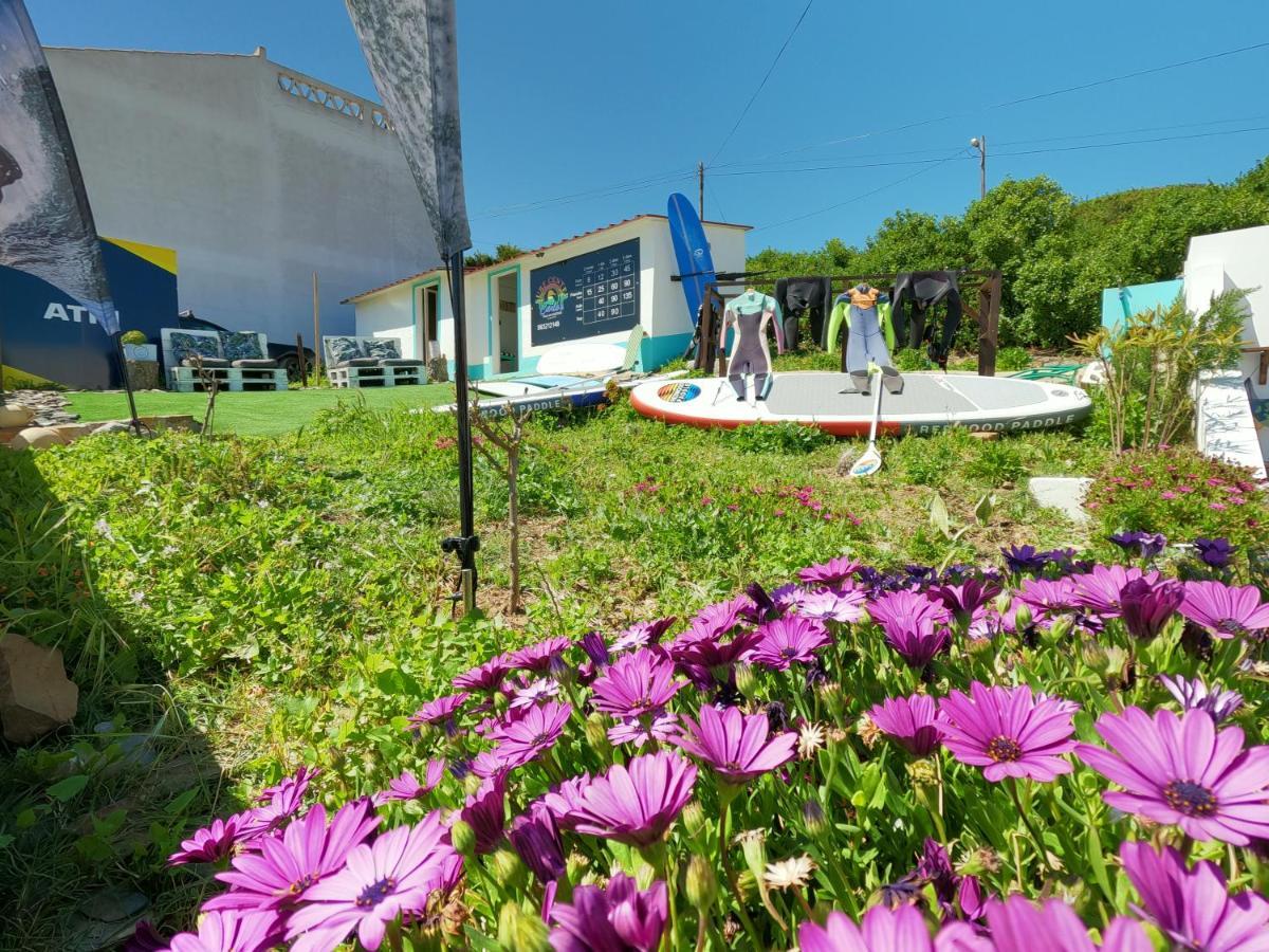 פראיידה דה אודיסיישה Carlo'S Beach Guest House מראה חיצוני תמונה