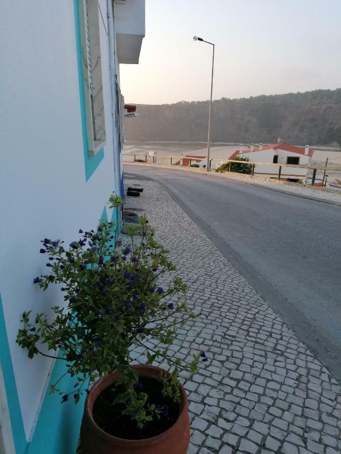 פראיידה דה אודיסיישה Carlo'S Beach Guest House מראה חיצוני תמונה